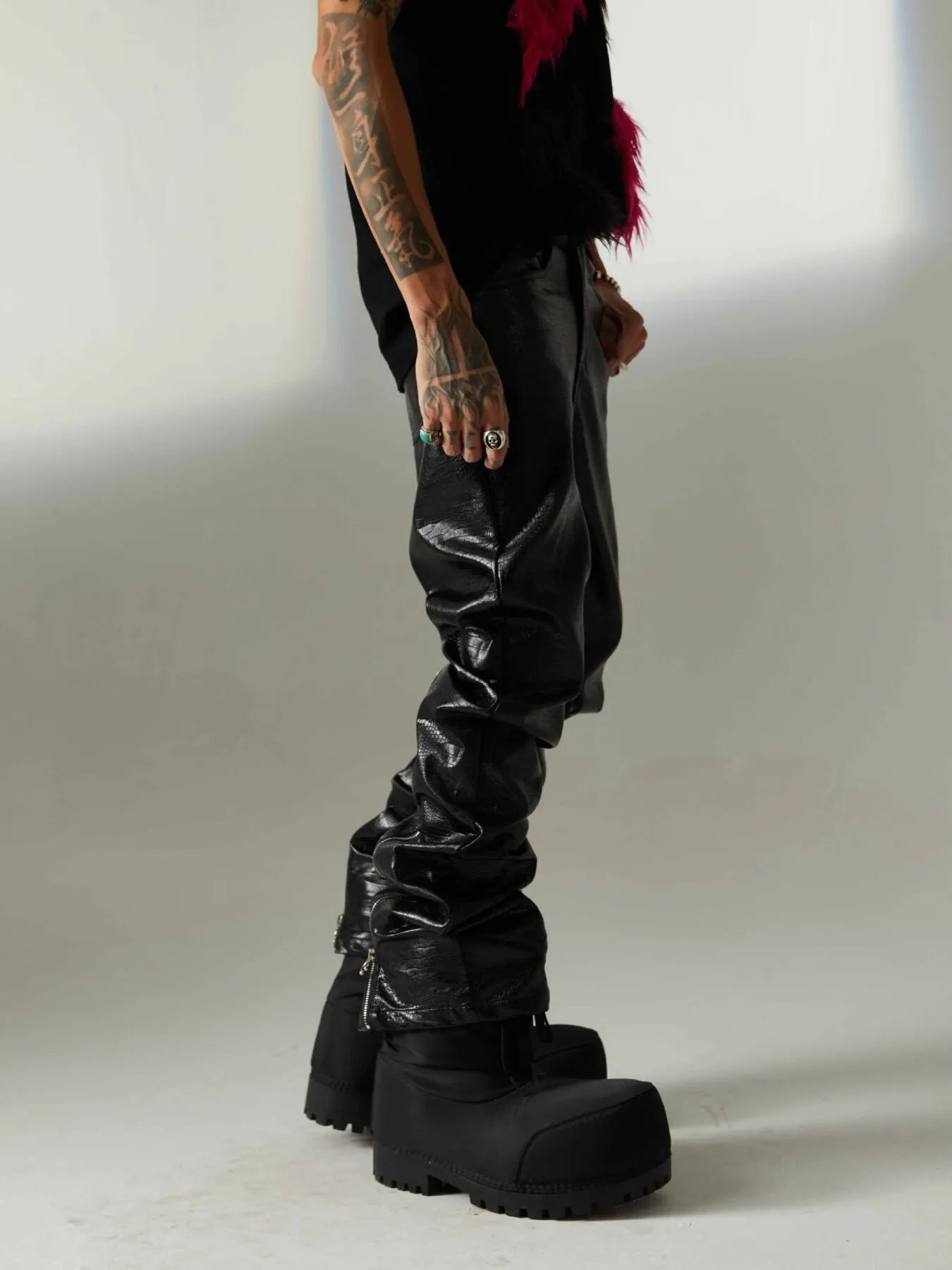 4ea6612304964813aad1ff9412379b4e-Max-Origin